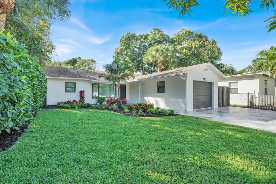 320 33rd Street, West Palm Beach, FL 33407 - Image #2