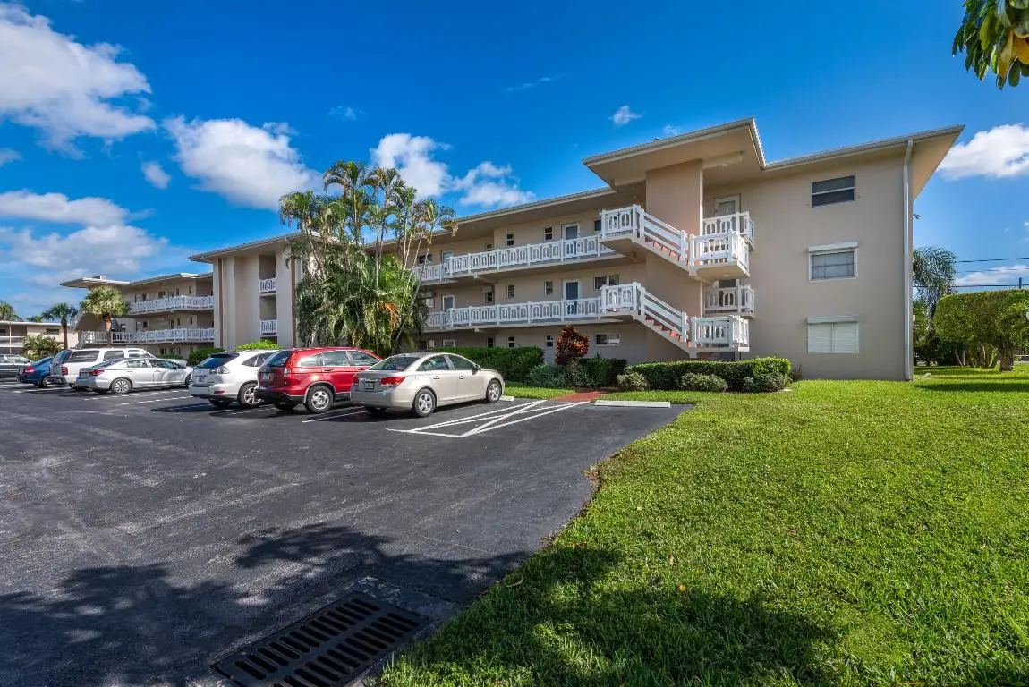 2991 Garden Drive S #106, Lake Worth, FL 33461 - Image #1