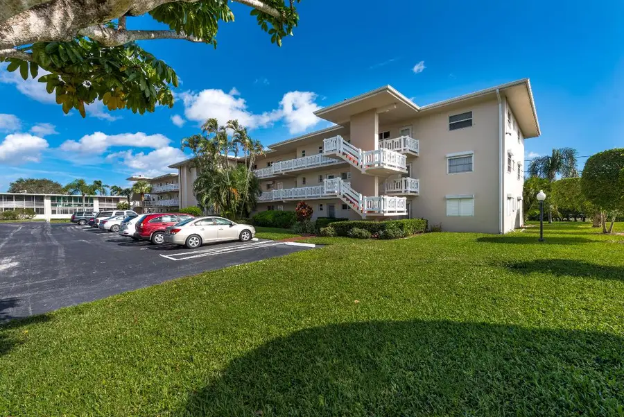 2991 Garden Drive S #106, Lake Worth, FL 33461 - Image #2