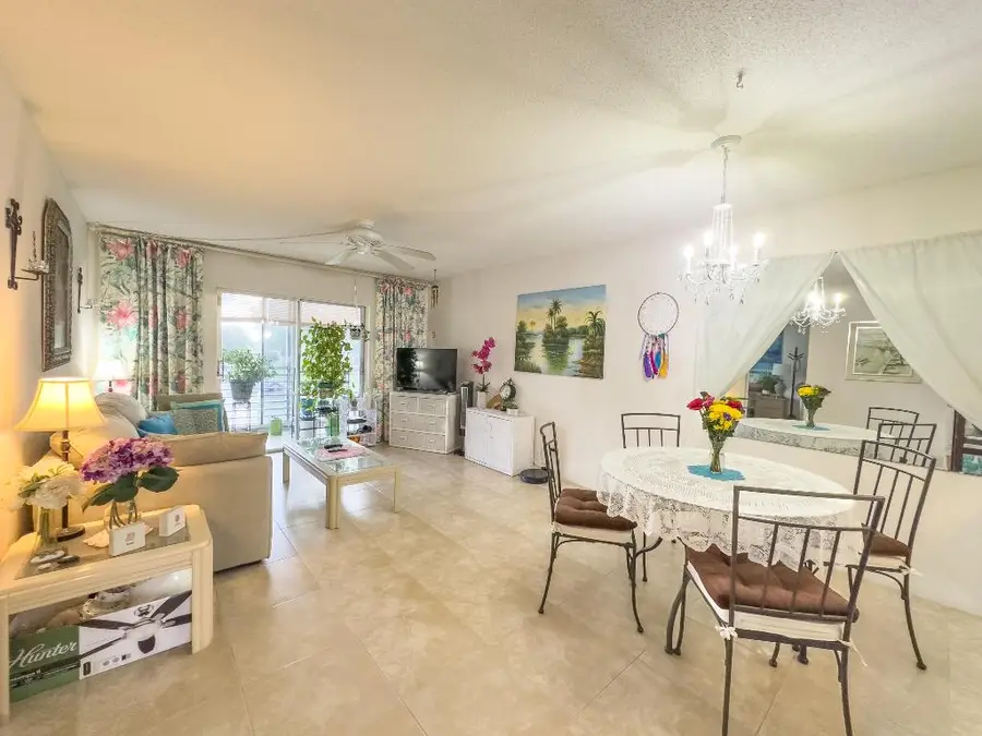 2534 Garden Drive S #207, Lake Worth, FL 33461 - Image #3
