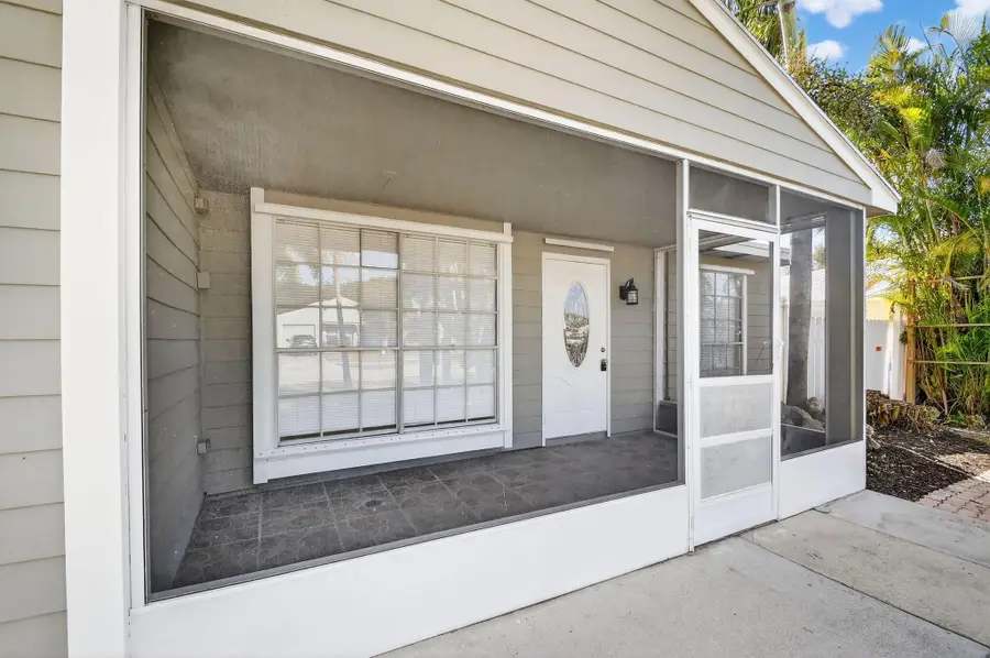 10698 Misty Lane, Royal Palm Beach, FL 33411 - #3