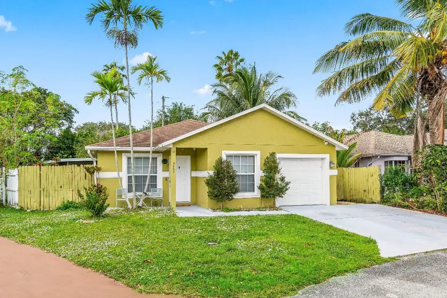 5697 Boynton Bay Circle, Boynton Beach, FL 33437 - Image #3