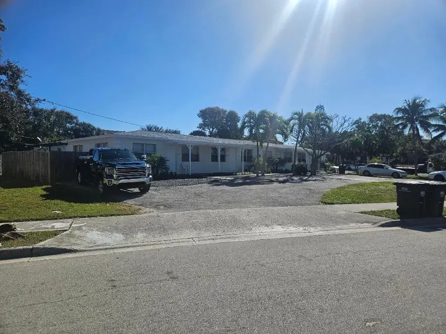 1121 11th Street, West Palm Beach, FL 33401 - Image #2