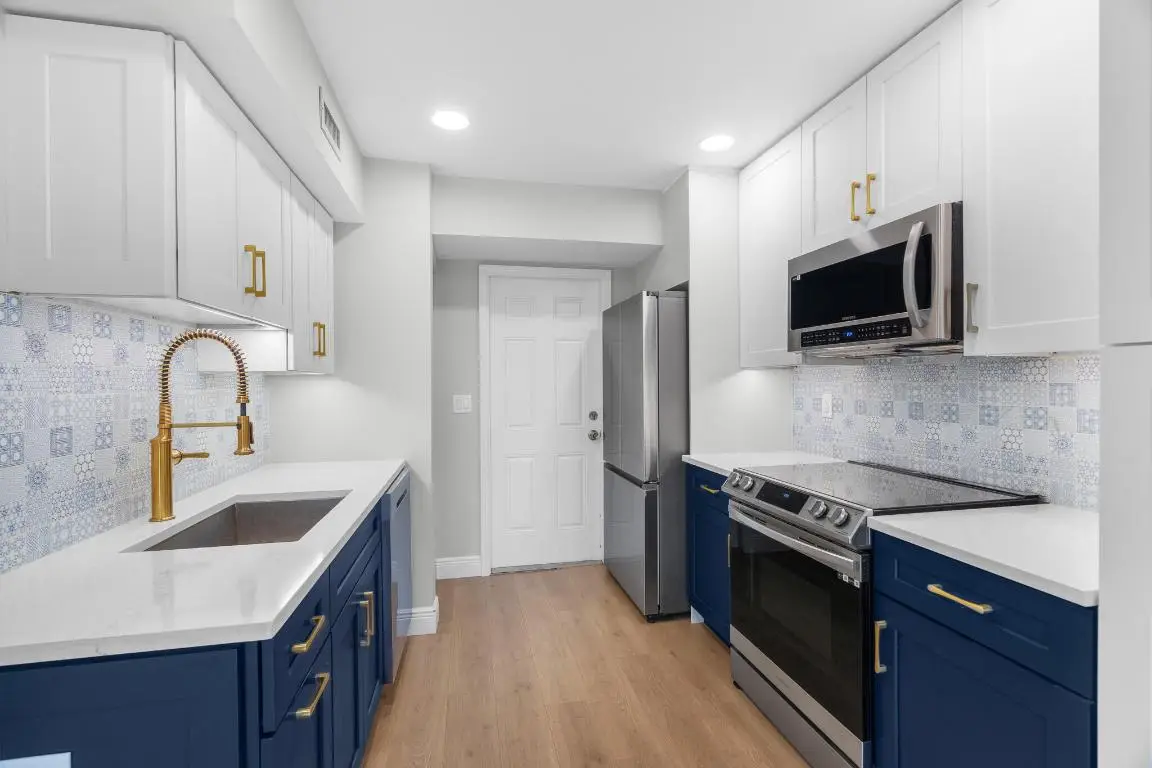 3041 E Palm Drive, Boynton Beach, FL 33435 - Image #1