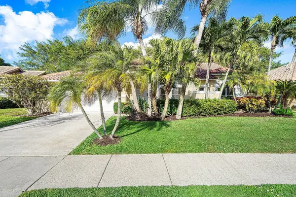 10834 Sea Cliff Circle, Boca Raton, FL 33498