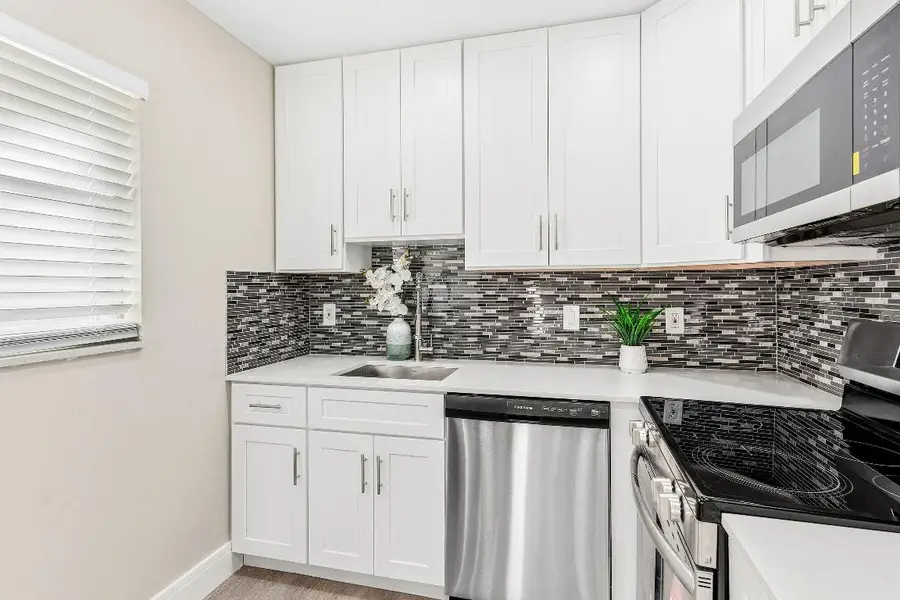 141 Brittany C, Delray Beach, FL 33446 - Image #2