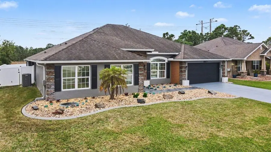 5867 NW Leah Drive, Port Saint Lucie, FL 34986 - Image #2