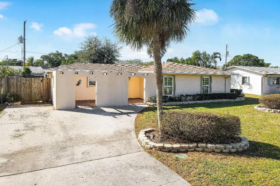 2330 N Wallen Drive, Palm Beach Gardens, FL 33410 - Image #3