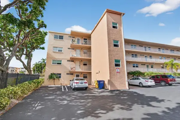 2515 NE 2nd Court #201, Boynton Beach, FL 33435