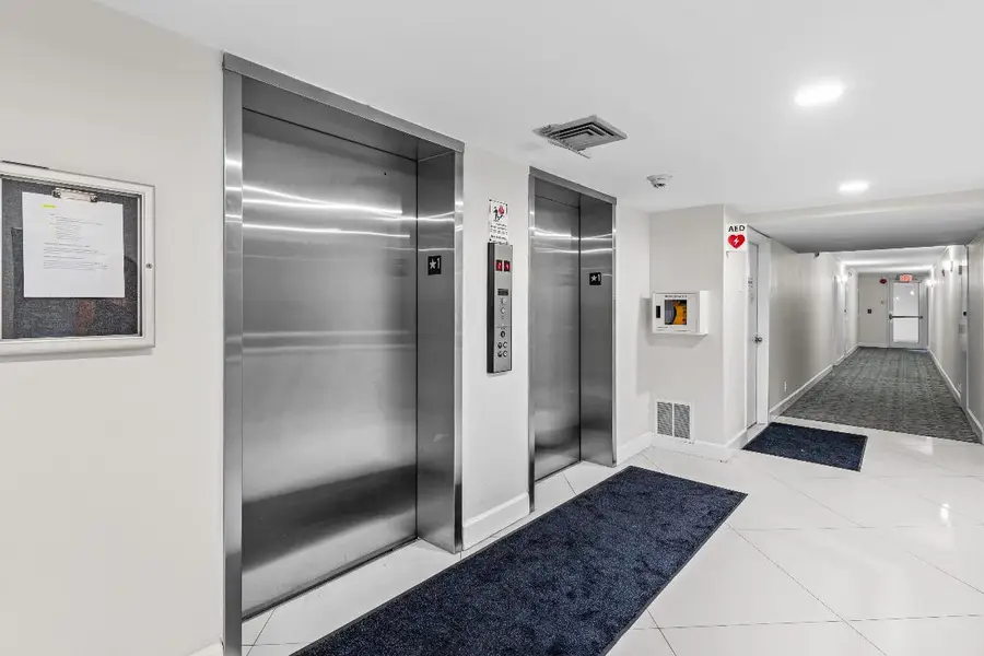 1237 Hillsboro Mile #101, Hillsboro Beach, FL 33062 - Image #3