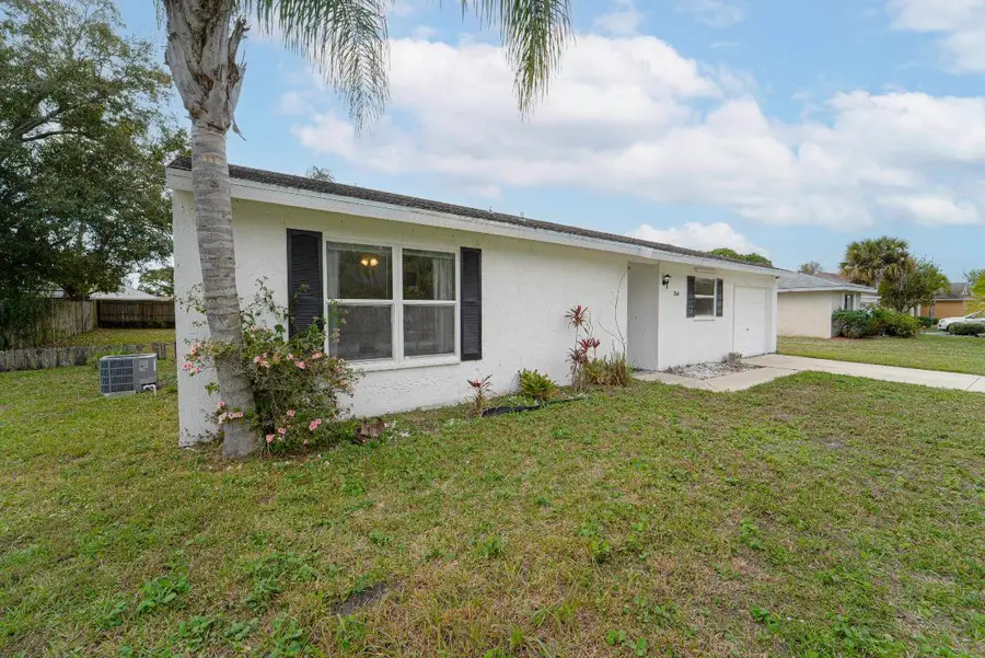 2164 SE Gaslight Street, Port Saint Lucie, FL 34952 - Image #2