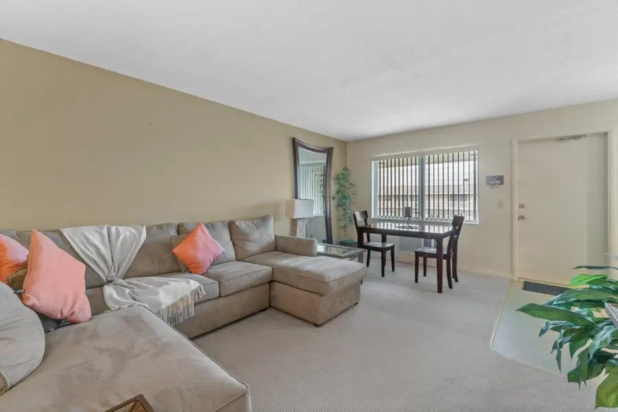 2420 S Federal Highway #19, Boynton Beach, FL 33435 - Image #2