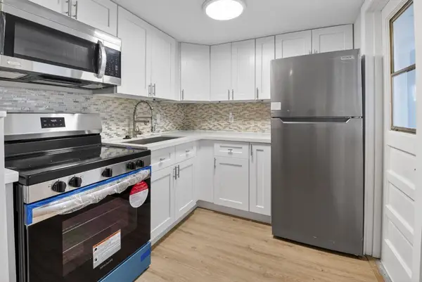 2213 NE 1st Court #204, Boynton Beach, FL 33435