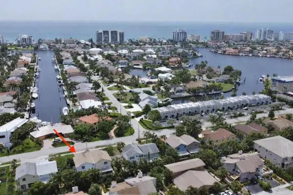 3016 Spanish Trail, Delray Beach, FL 33483