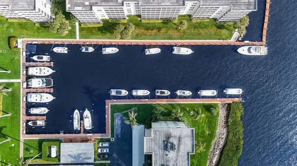 1 Harbourside Drive #1106, Delray Beach, FL 33483