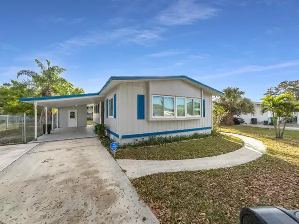409 Coconut Avenue E, Port St Lucie, FL 34952