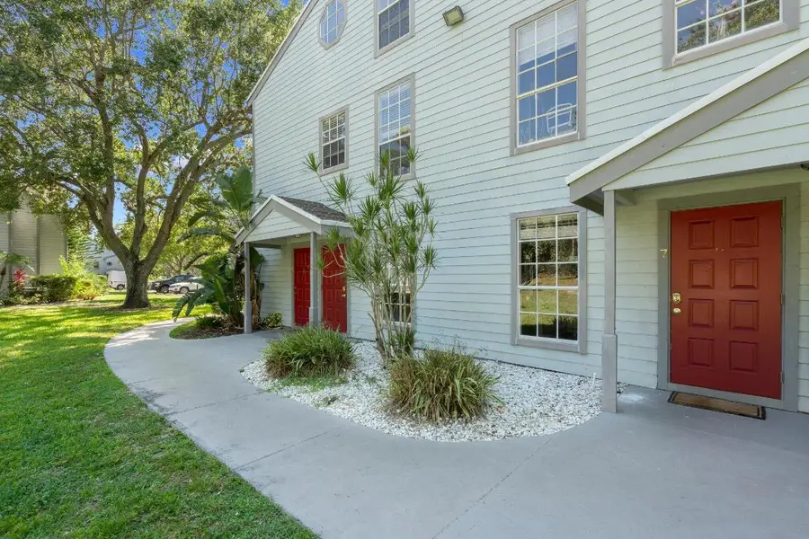 5063 Heatherhill Lane #70, Boca Raton, FL 33486 - Image #2
