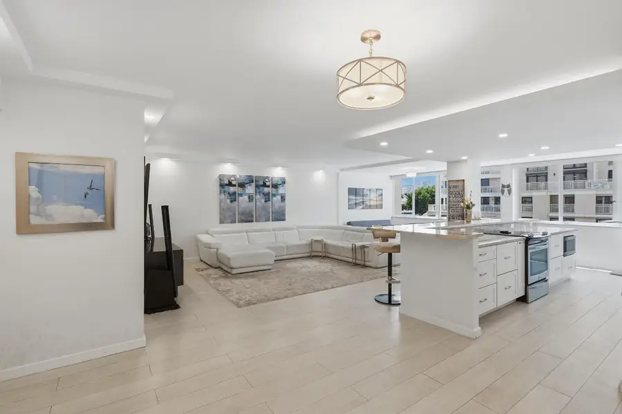 3100 NE 49th Street #206, Fort Lauderdale, FL 33308 - Image #3