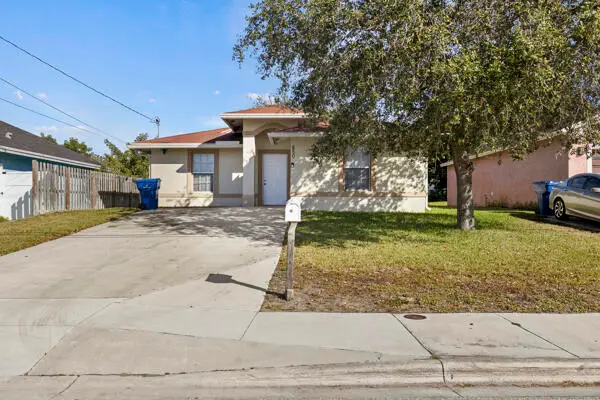 850 Dr Martin Luther King Jr Blvd Boulevard, West Palm Beach, FL 33404 - #1