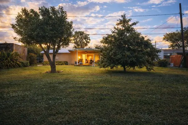 3526 Elizabeth Road, Lake Worth Beach, FL 33461