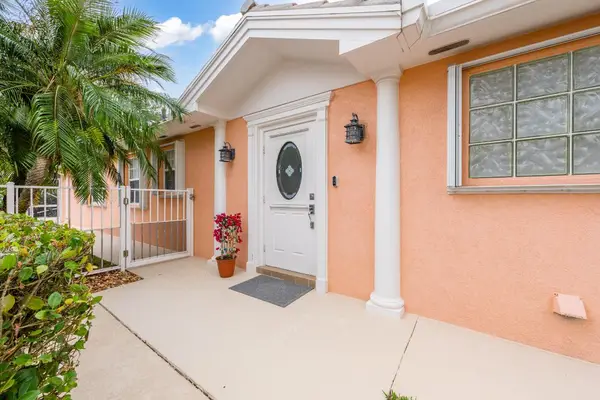 12045 SW Elsinore Drive, Port St Lucie, FL 34987