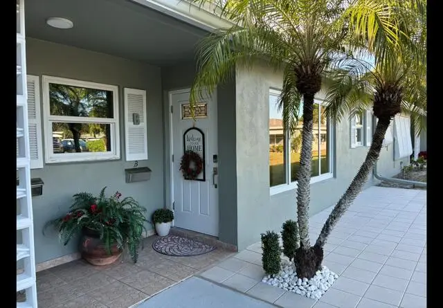 917 S Drive Terrace #B, Delray Beach, FL 33445 - Image #1
