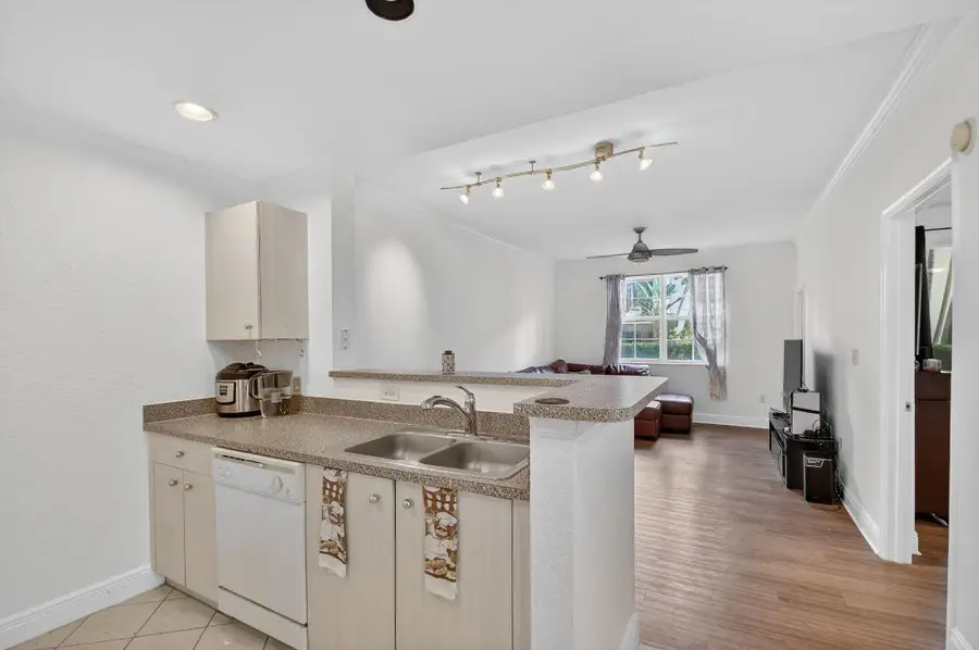 1805 N Flagler Drive #115, West Palm Beach, FL 33407 - #3