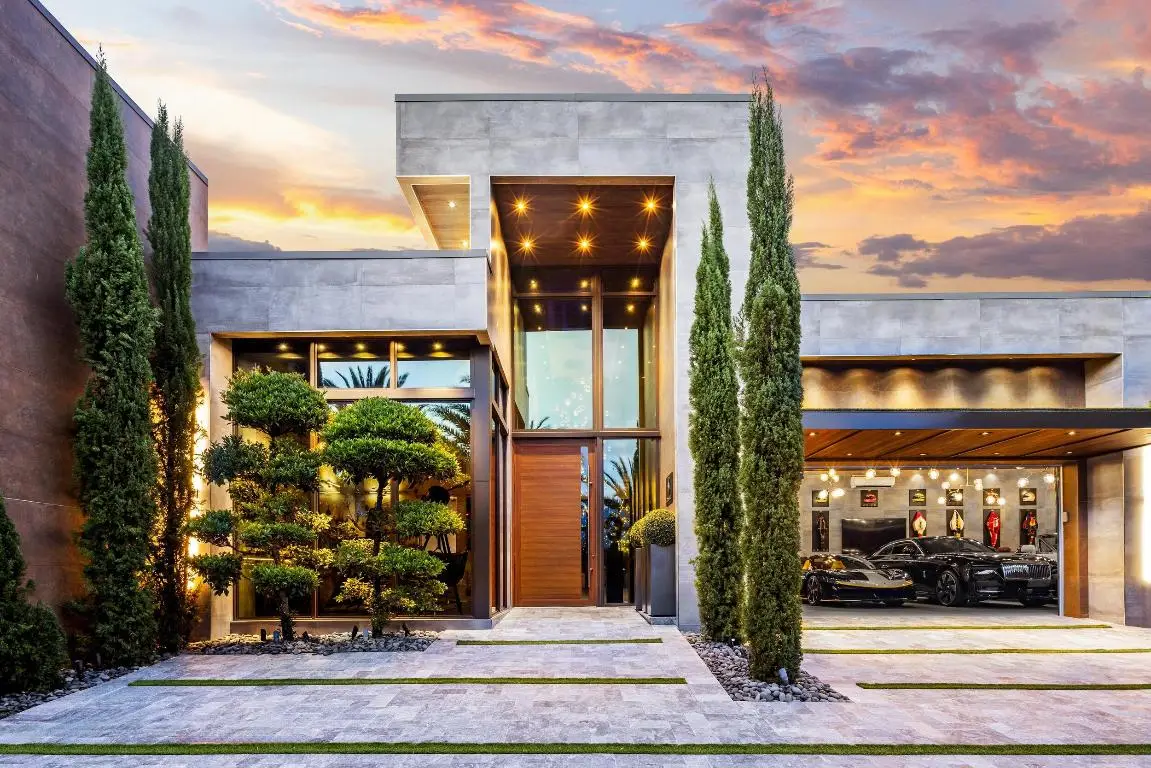 2301 NE 37th Drive, Fort Lauderdale, FL 33308 - #1