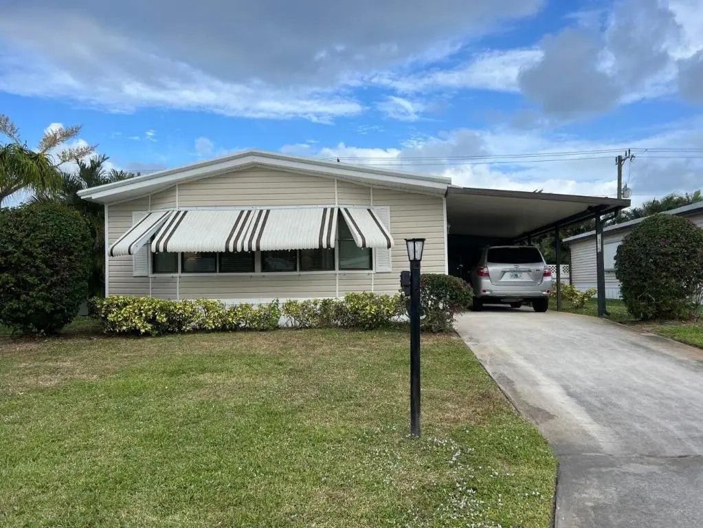 7375 SE Independence Avenue, Hobe Sound, FL 33455 - Image #1