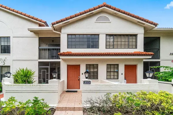 9632 Sills Drive E #203, Boynton Beach, FL 33437