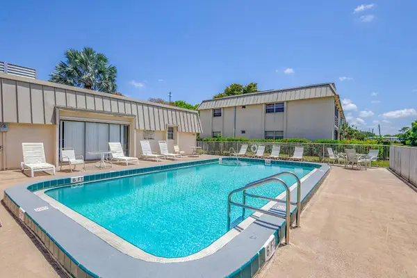 10821 N Military Trail #3, Palm Beach Gardens, FL 33410