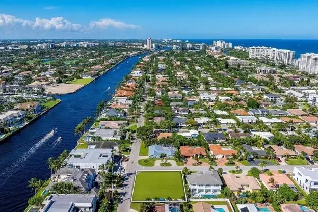 700 Malaga Drive, Boca Raton, FL 33432 - Image #2