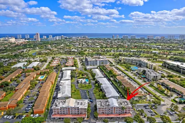 10 SE 13th Street #C3, Boca Raton, FL 33432