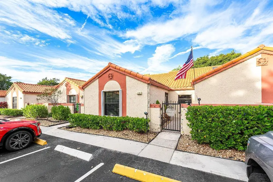 114 Centennial Court #114, Deerfield Beach, FL 33442 - #3