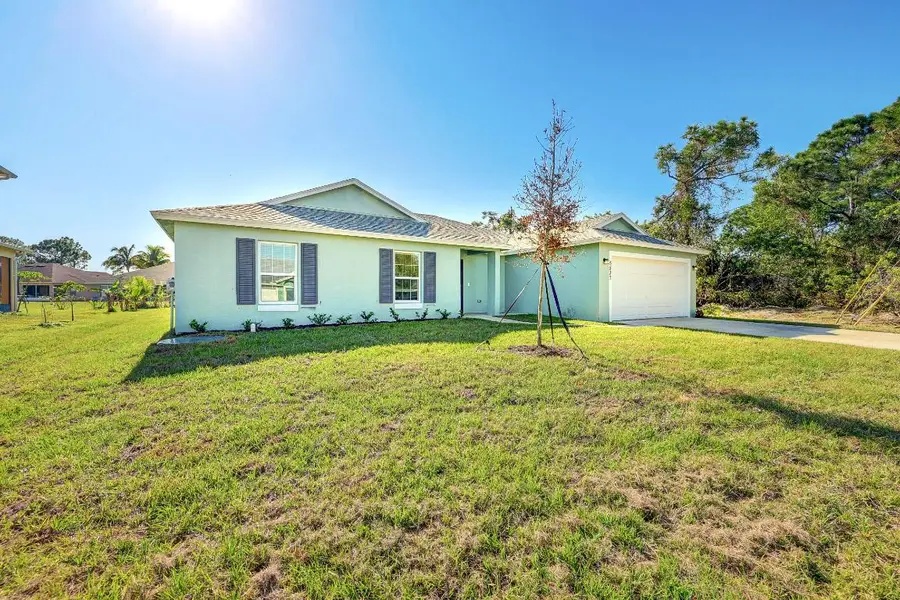 5213 NW W Piper Circle, Port Saint Lucie, FL 34986 - Image #2