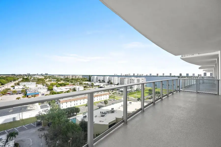 220 Lake Shore Drive #917, Lake Park, FL 33403 - Image #2