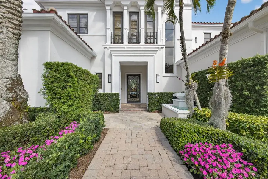 213 Via Palacio, Palm Beach Gardens, FL 33418 - Image #3