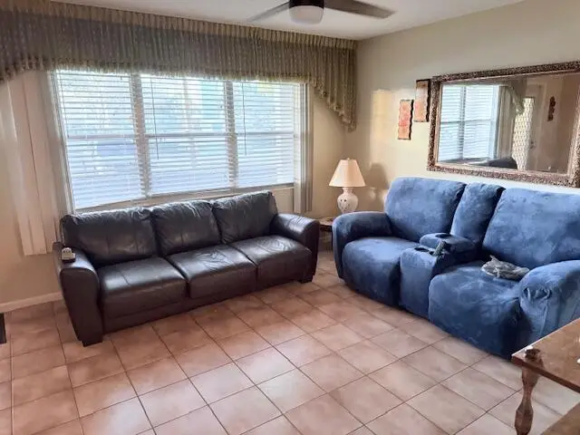 1027 Berkshire B, Deerfield Beach, FL 33442 - Image #2