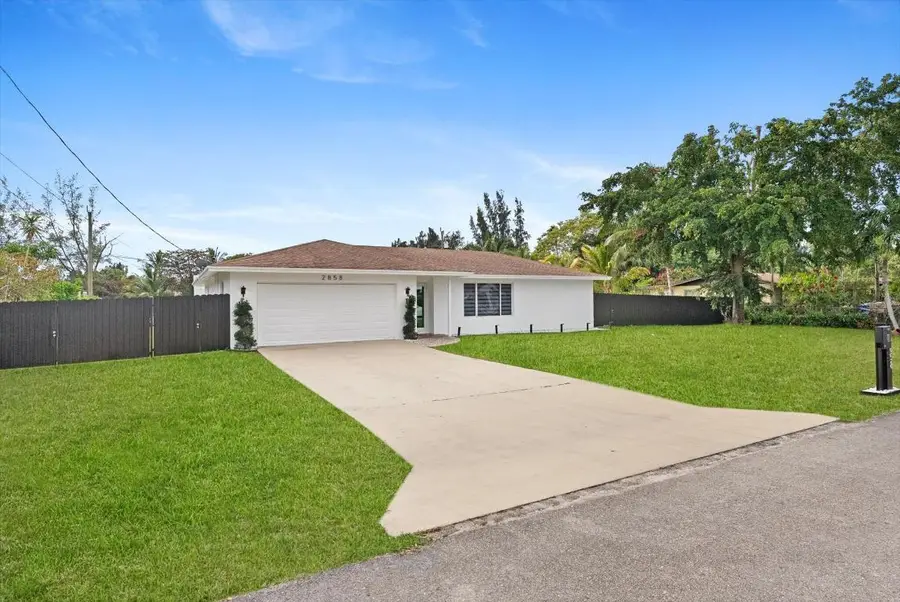 2858 Oak Dr, West Palm Beach, FL 33406 - #2