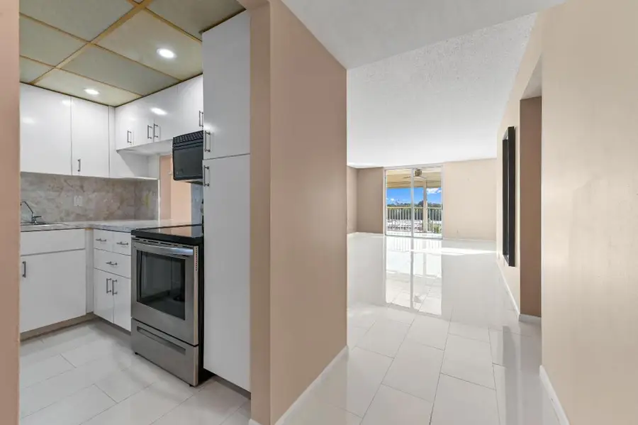 5700 NW 2nd Avenue #503, Boca Raton, FL 33487 - Image #3