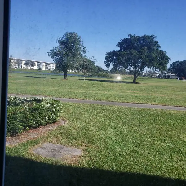 2802 Victoria Way #H1, Coconut Creek, FL 33066