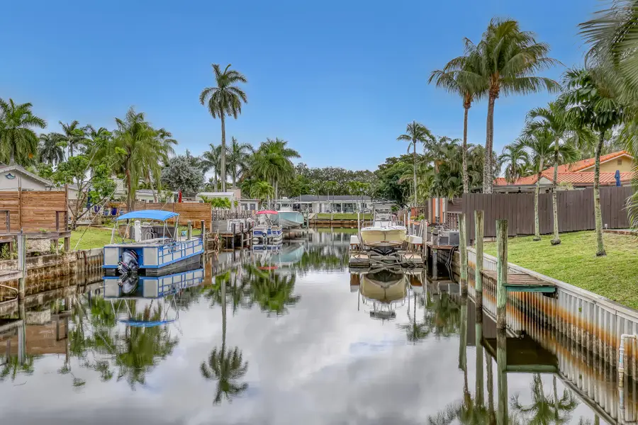 1890 SW 59th Avenue Sw, Plantation, FL 33317 - #3