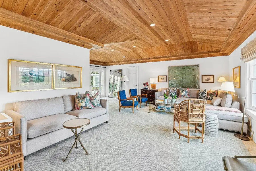 230 Onondaga Avenue, Palm Beach, FL 33480 - Image #3