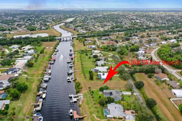 2606 SW River Shore Drive, Port St Lucie, FL 34984