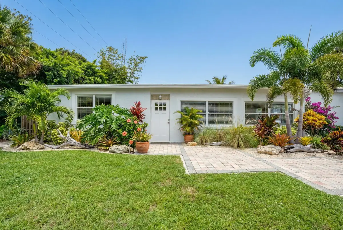 1205 S Lake Drive, Lantana, FL 33462 - #1