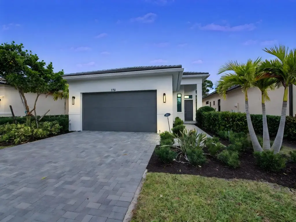 176 SE Via Sangro, Port Saint Lucie, FL 34952 - Image #1