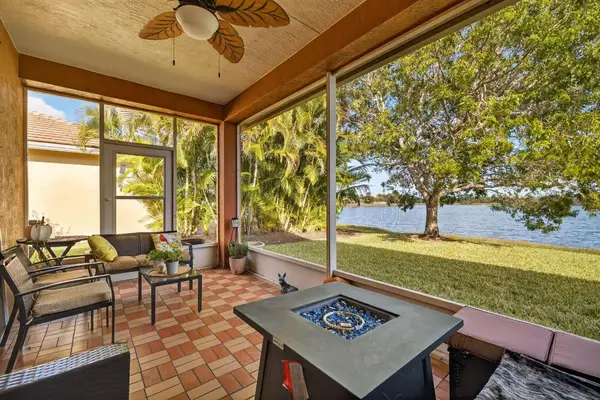 9922 SW Glenbrook Drive, Port St Lucie, FL 34987