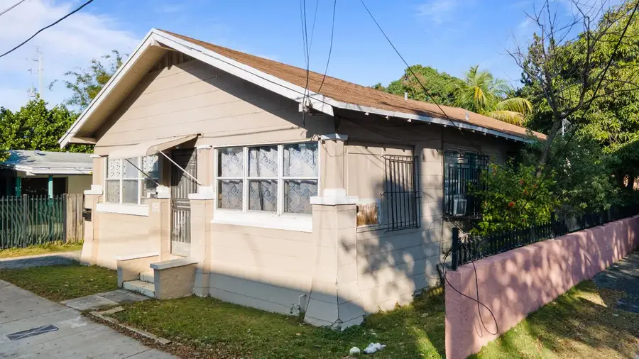 8111 NE 1st Avenue, Miami, FL 33138 - Image #2