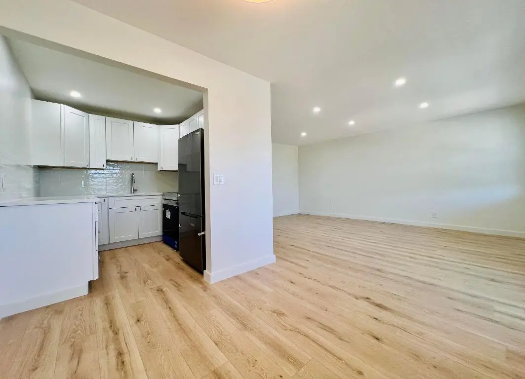 130 Chatham F, West Palm Beach, FL 33417 - Image #1