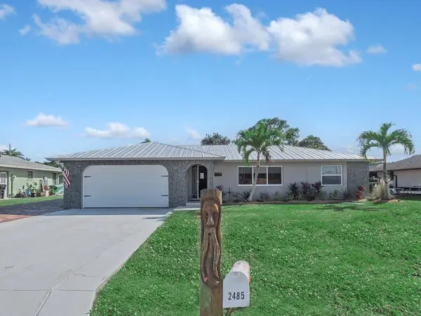 2485 SE Saphire Ter Terrace, Port St Lucie, FL 34952